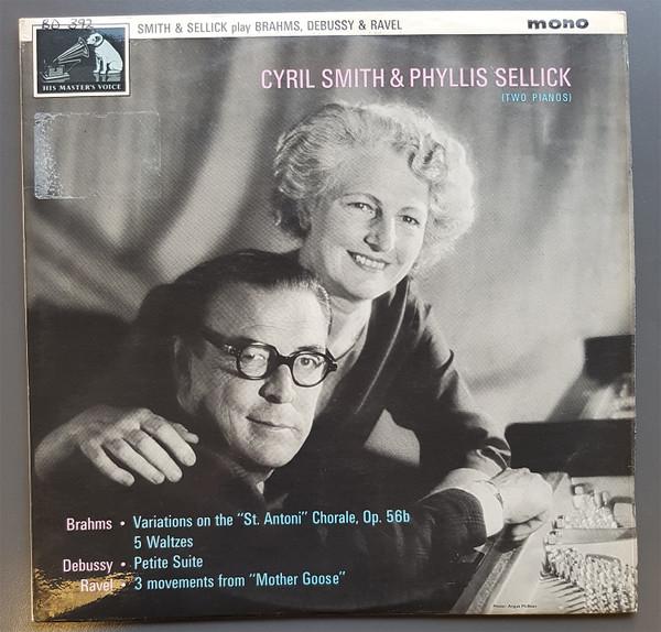 LP Record CYRIL SMITH, PHYLLIS SELLICK - Two Pianos CLP1780 His Master s Vo UK Classical Used
LP Record CYRIL SMITH, PHYLLIS SELLICK - Two Pianos CLP1780 His Master s Vo UK Classical Used
