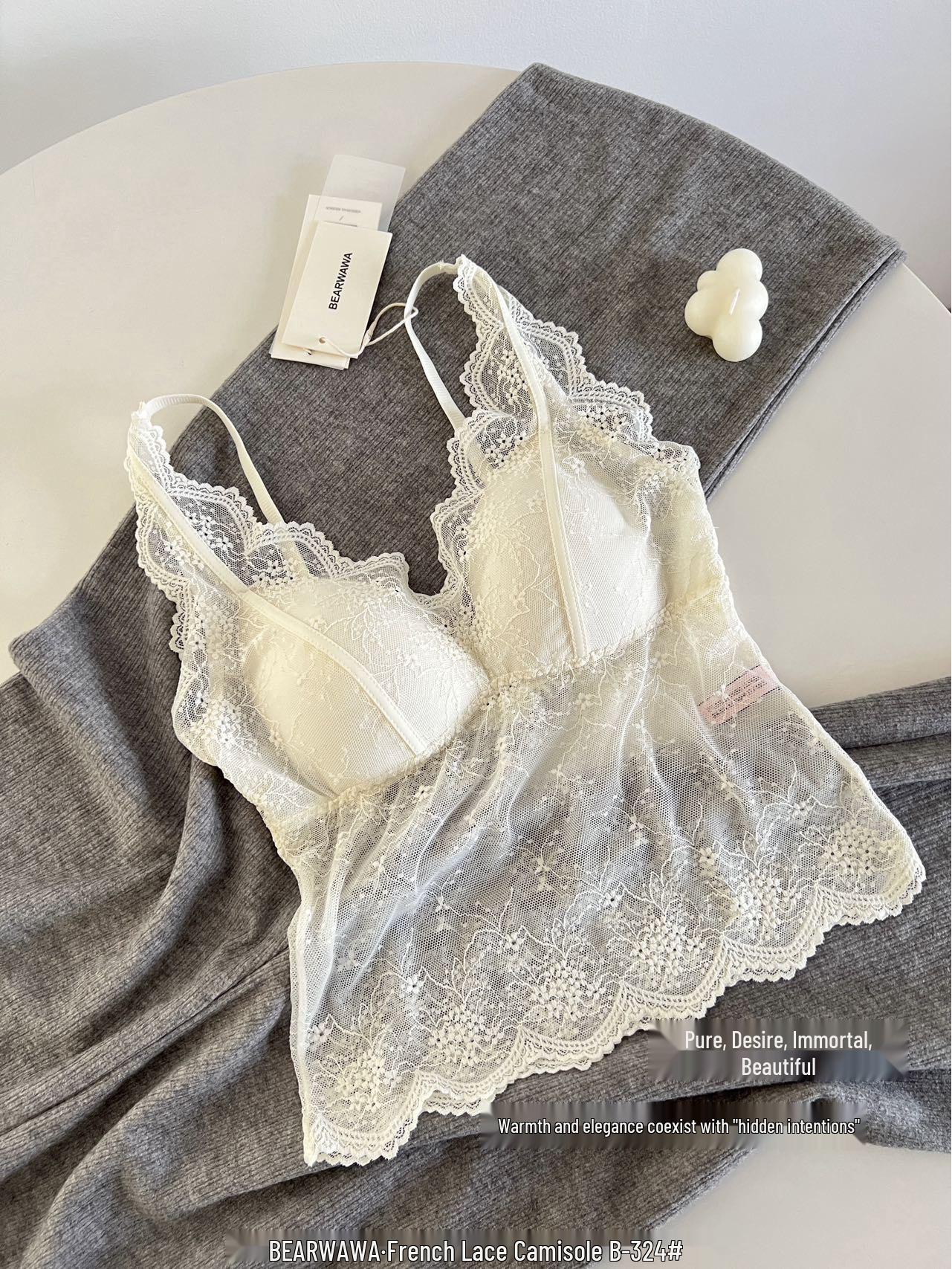 Boss s Collection: Sexy Lace Layered Camisole with Chest Pads – Women s Tank Top One Size (40-63 kg)
Boss s Collection: Sexy Lace Layered Camisole with Chest Pads – Women s Tank Top One Size (40-63 kg)