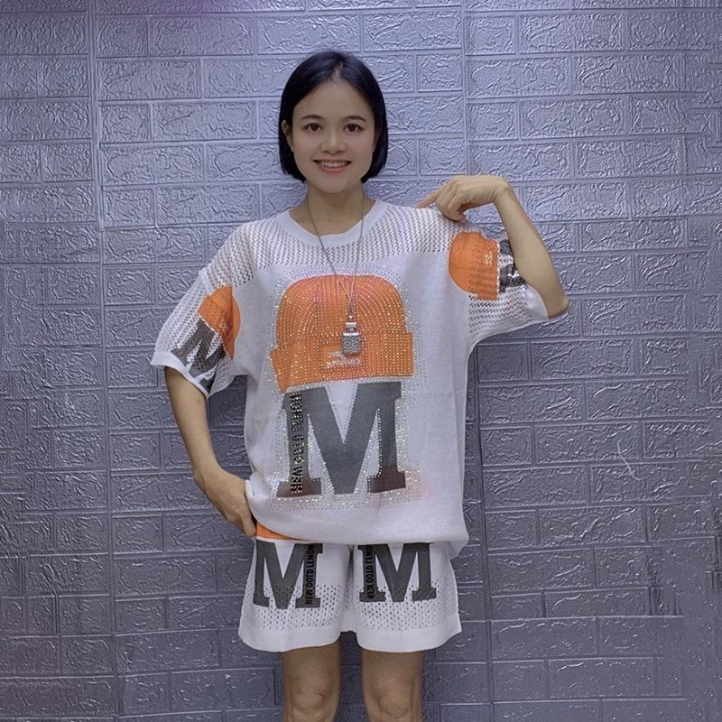 2025 Women s Casual Knitted Summer Print Two-Piece Set: Short Sleeve Top & Plus Size Shorts One Size
2025 Women s Casual Knitted Summer Print Two-Piece Set: Short Sleeve Top & Plus Size Shorts One Size