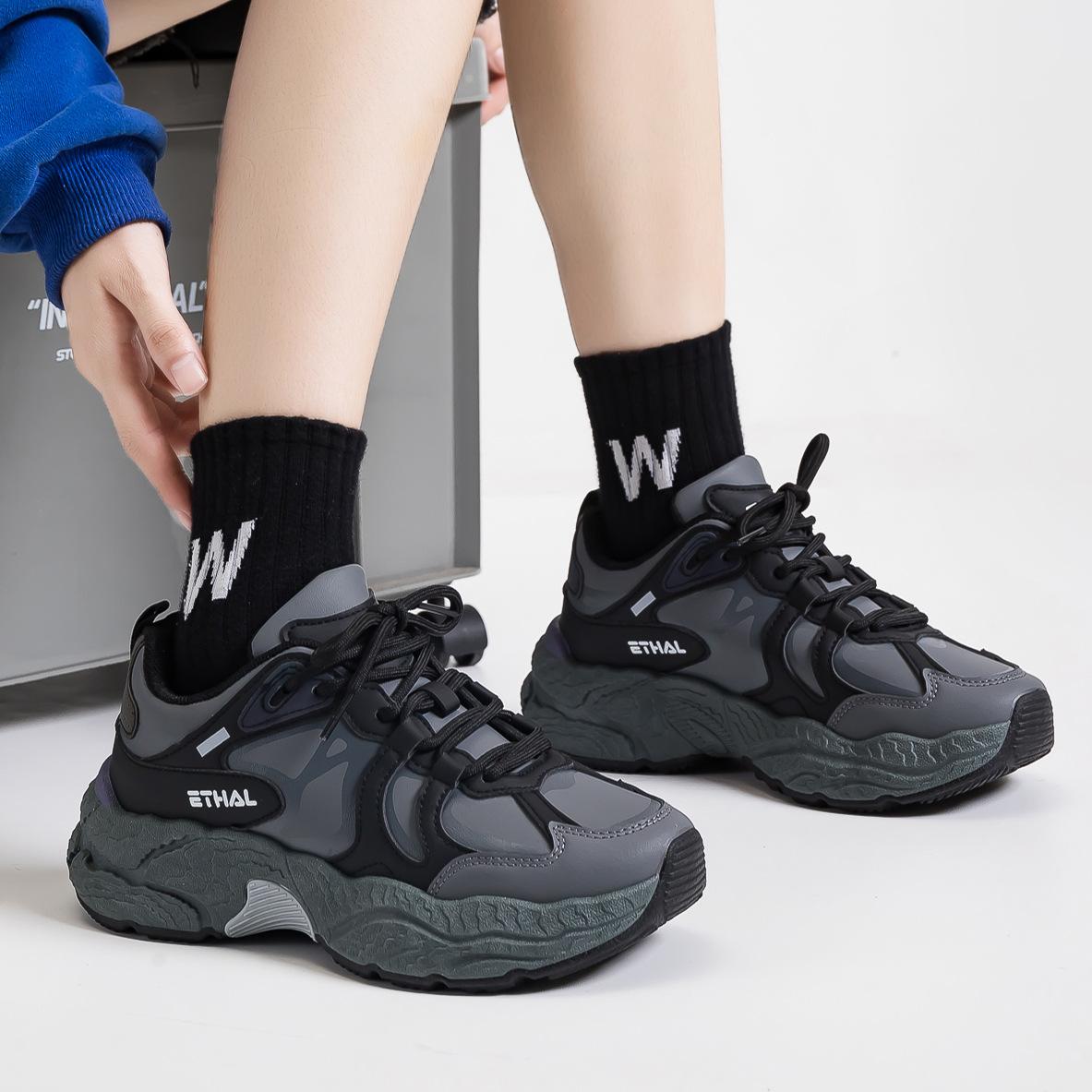 Korean version of color matching dad shoes women s platform casual sports shoes versatile trendy student running women s shoes F8839 40 зелений
Korean version of color matching dad shoes women s platform casual sports shoes versatile trendy student running women s shoes F8839 40 зелений