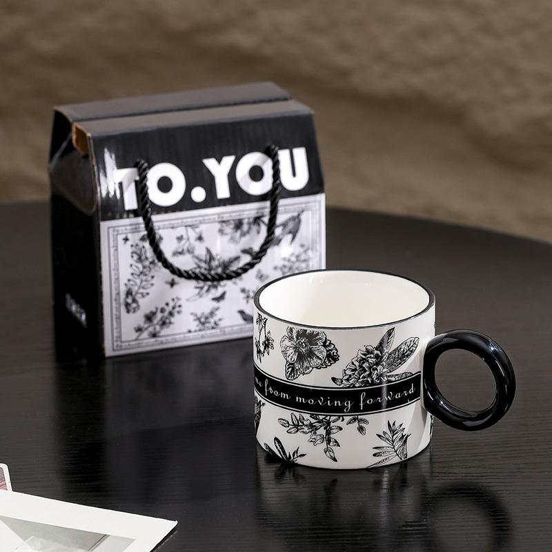 High Looking Ceramic Cup Water Cup Gift Souvenir Creative Mug Breakfast Coffee Cup Couple Cup 301-400ml
High Looking Ceramic Cup Water Cup Gift Souvenir Creative Mug Breakfast Coffee Cup Couple Cup 301-400ml