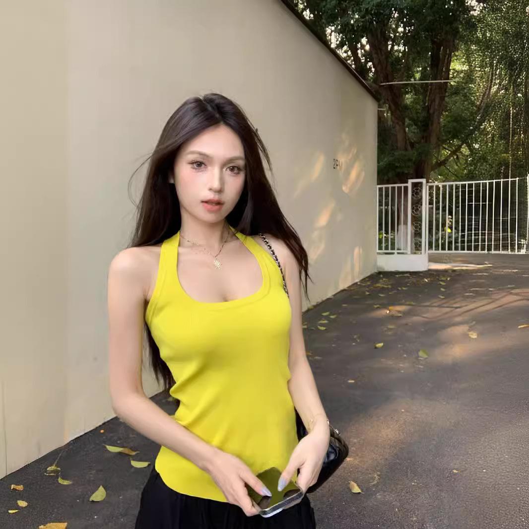 Yellow Spicy Slim Fit Halter Tank for Women - Summer Sleeveless Backless Top Extra Large жовтий
Yellow Spicy Slim Fit Halter Tank for Women - Summer Sleeveless Backless Top Extra Large жовтий