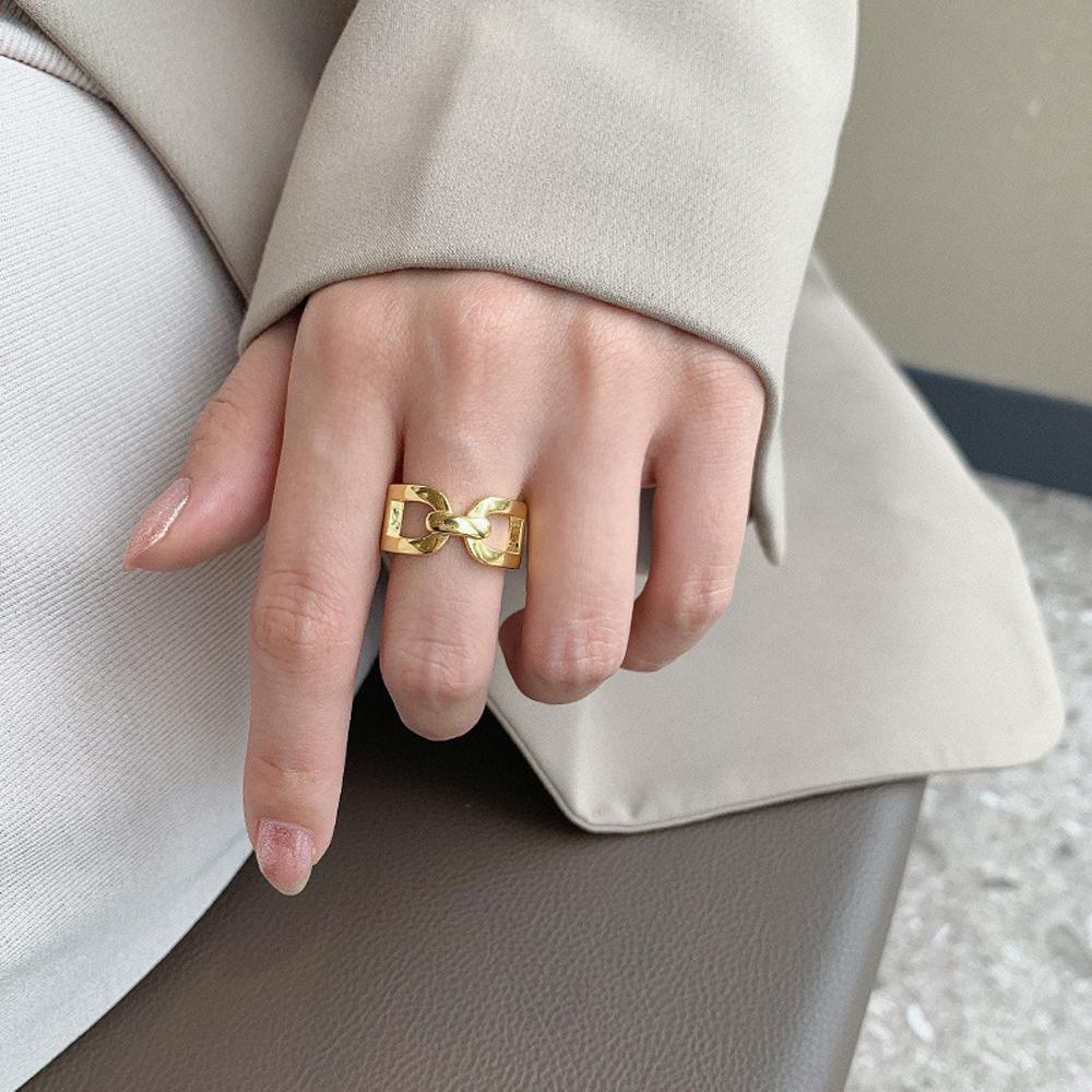 Irregular Korean Women Gifts Girls Geometric Finger Ring Open Ring Lock Chain Ring Hollow серебряный
Irregular Korean Women Gifts Girls Geometric Finger Ring Open Ring Lock Chain Ring Hollow серебряный