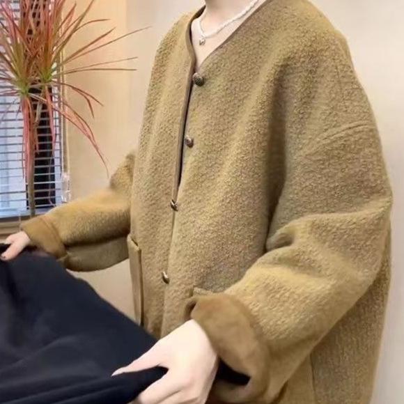 Popular French-Style Women s Round Neck Jacket - Autumn/Winter 2026 Sheepfold Wool XL 65-75 kg оливковий колір
Popular French-Style Women s Round Neck Jacket - Autumn/Winter 2026 Sheepfold Wool XL 65-75 kg оливковий колір