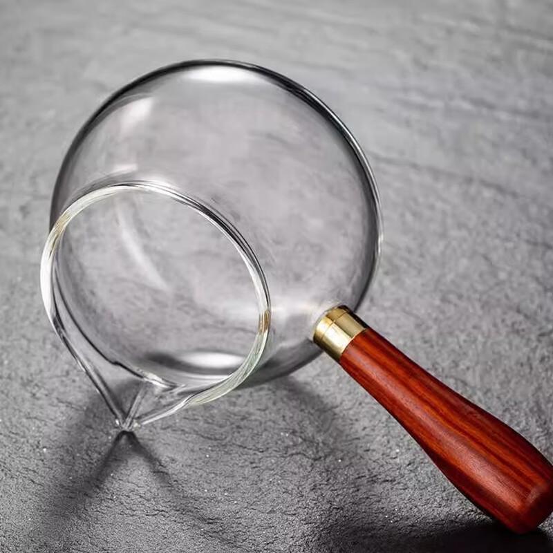 Shangqi Extra Thick Glass Tea Sharing Pitcher with Wood Handle - Set of 2
Shangqi Extra Thick Glass Tea Sharing Pitcher with Wood Handle - Set of 2