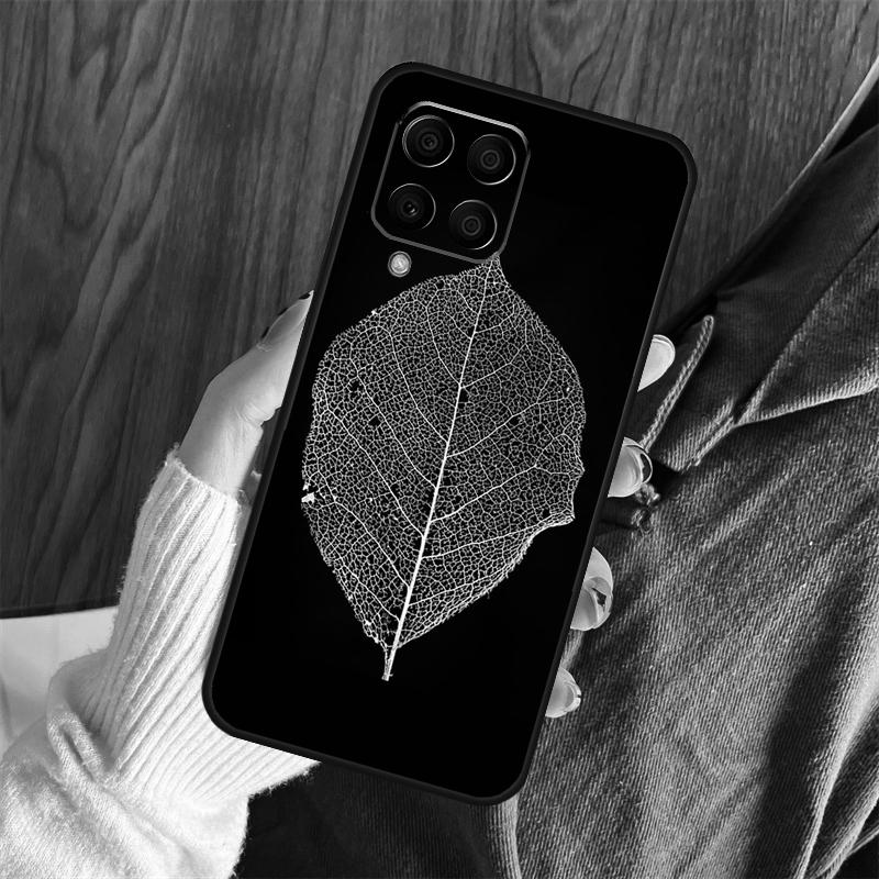 Красочный чехол с листьями для Samsung Galaxy M06 M16 M36 M56 M33 M15 M55 M31 M13 M12 M14 M53 M32 M52 M35 M34 M54 Samsung M31
Красочный чехол с листьями для Samsung Galaxy M06 M16 M36 M56 M33 M15 M55 M31 M13 M12 M14 M53 M32 M52 M35 M34 M54 Samsung M31