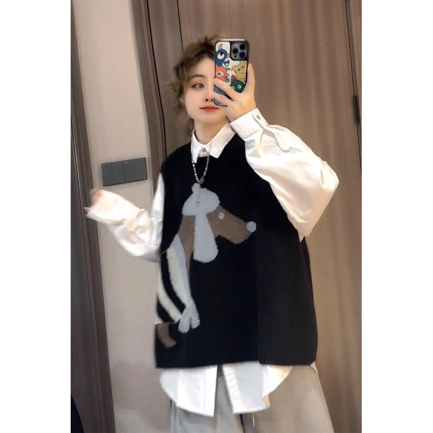 2026 Winter Korean Style Cartoon Dog Knit Vest & Polo Collar Shirt Combo M (for 48-53 kg)
2026 Winter Korean Style Cartoon Dog Knit Vest & Polo Collar Shirt Combo M (for 48-53 kg)