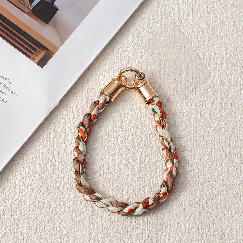 Trendy Wrist Strap: Short, Sweet, High-End Mobile Phone Anti-Drop Lanyard
Trendy Wrist Strap: Short, Sweet, High-End Mobile Phone Anti-Drop Lanyard