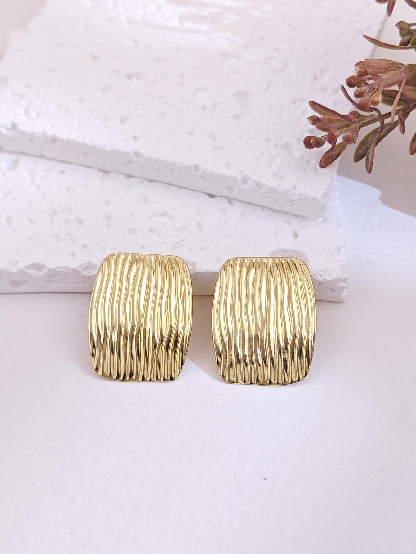 Cute Heart Stud Earrings for Women, Irregular Geometric Bow Square Rectangle Earrings Summer Stainlees Steel Jewellery for Women
Cute Heart Stud Earrings for Women, Irregular Geometric Bow Square Rectangle Earrings Summer Stainlees Steel Jewellery for Women