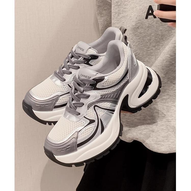 DC same 2024 autumn silver dad shoes women s platform heightening sports and leisure shoes women s versatile running shoes European goods 35
DC same 2024 autumn silver dad shoes women s platform heightening sports and leisure shoes women s versatile running shoes European goods 35