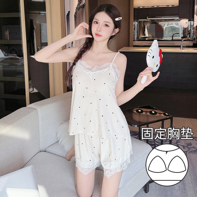 Summer new modal sexy lace polka dot human cotton suspender shorts set women s loungewear with chest pad M
Summer new modal sexy lace polka dot human cotton suspender shorts set women s loungewear with chest pad M