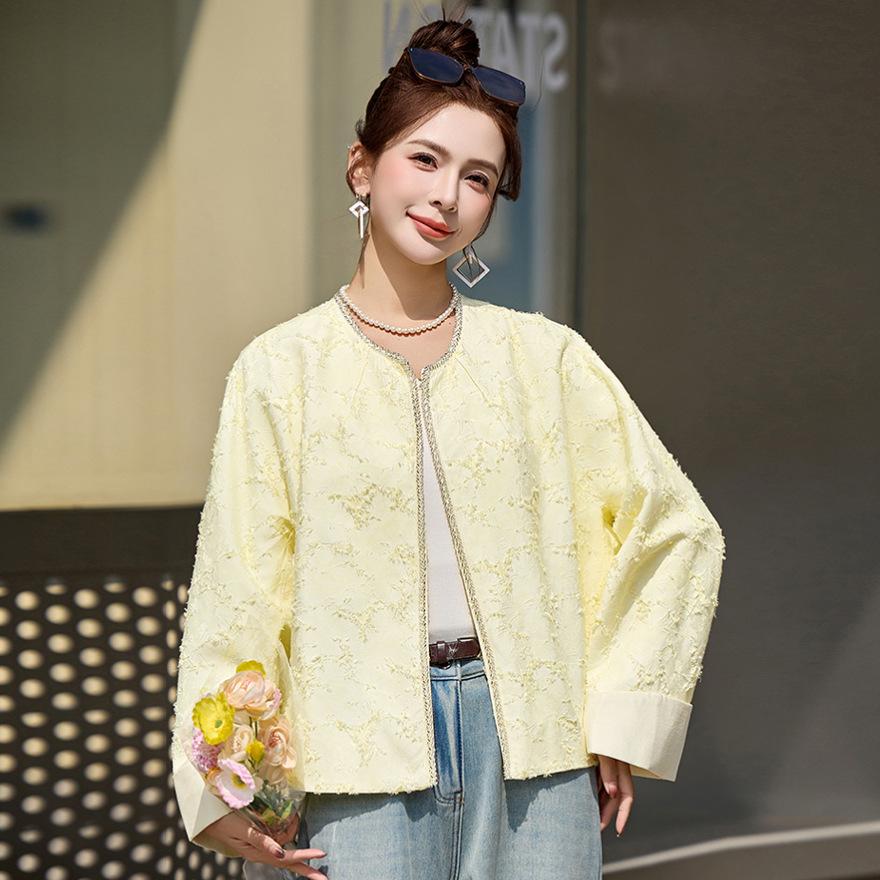 Весна и Осень новый Xiaoxiangfan модный темпераментный омолаживающий топ желтый белый супер красивый жаккардовый укороченный жакет женский XL
Весна и Осень новый Xiaoxiangfan модный темпераментный омолаживающий топ желтый белый супер красивый жаккардовый укороченный жакет женский XL