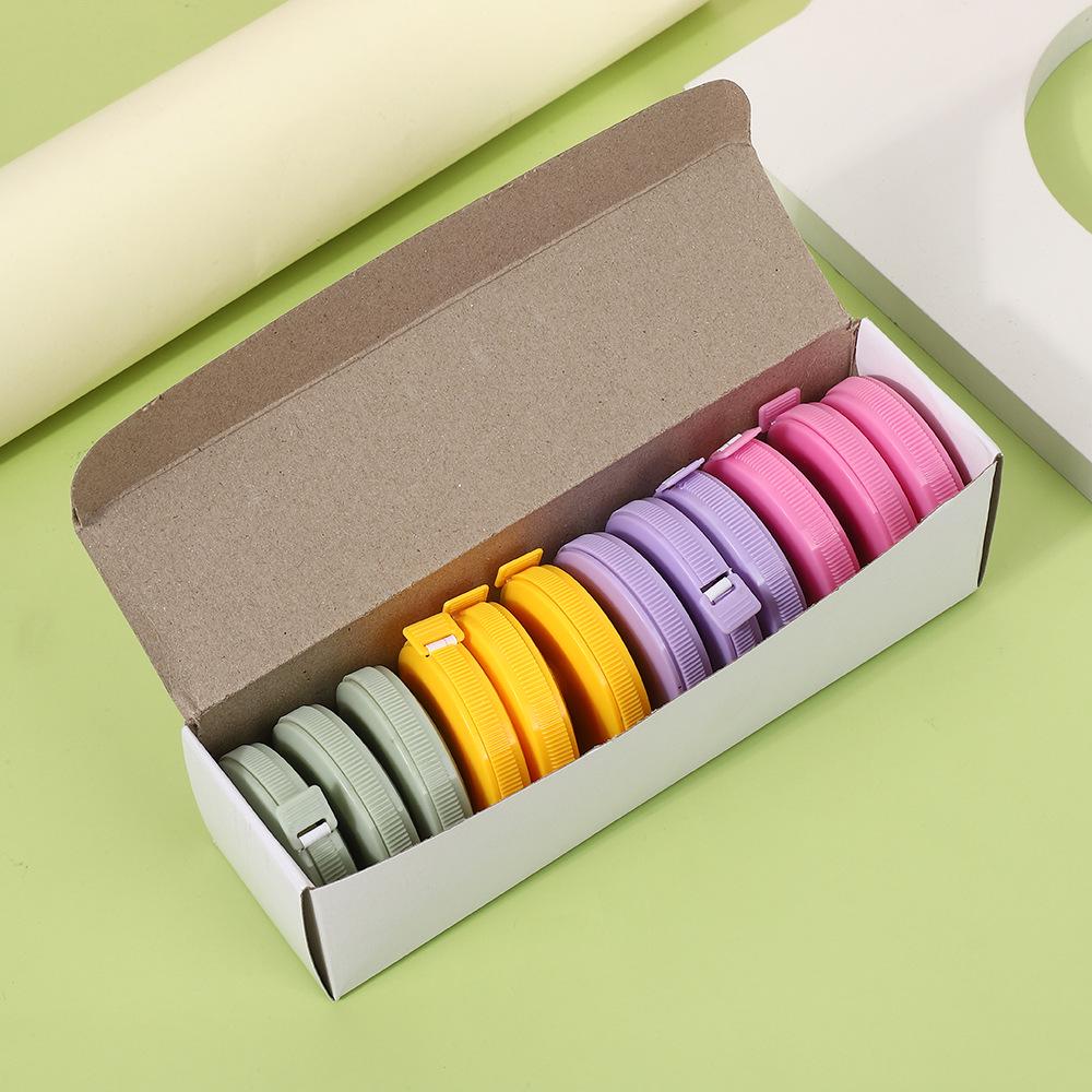 Портативная 1,5-метровая рулетка с мягкой кожаной лентой, втягивающаяся, для многоцелевого использования Mixed colors
Портативная 1,5-метровая рулетка с мягкой кожаной лентой, втягивающаяся, для многоцелевого использования Mixed colors