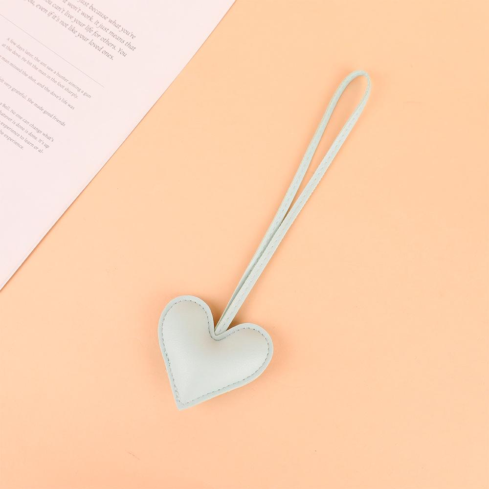 Trendy Heart-Shaped PU Leather Bag Charm - Retro European & American Style
Trendy Heart-Shaped PU Leather Bag Charm - Retro European & American Style