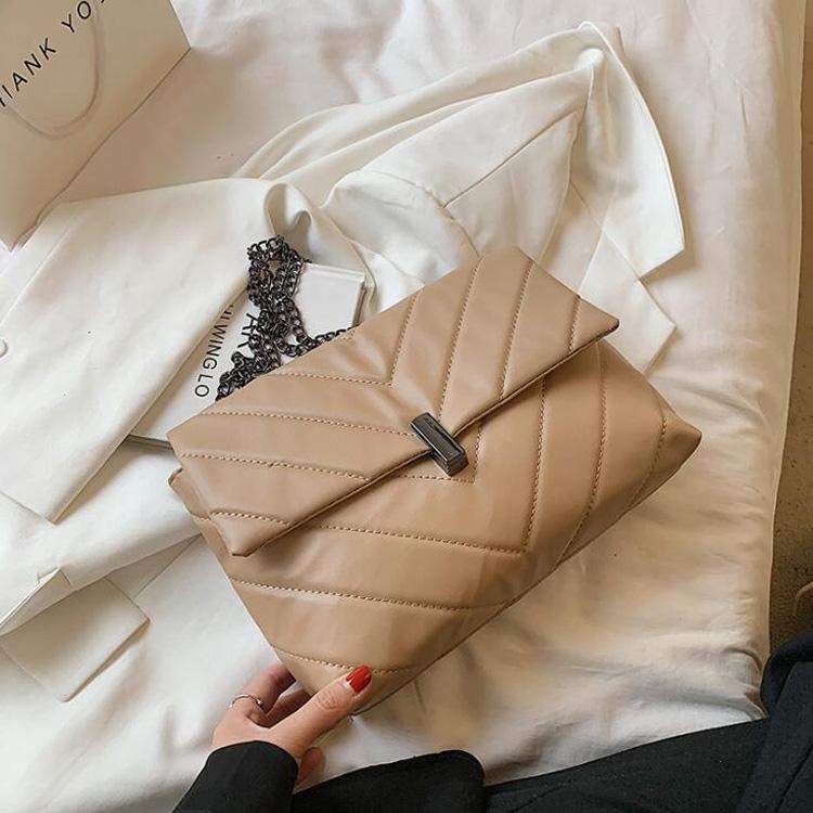 Модная сумка через плечо с цепочкой, сумки через плечо для женщин, большая вместимость, дизайнерские сумки, прочные женские сумки-мессенджеры 28x21x7cm
Модная сумка через плечо с цепочкой, сумки через плечо для женщин, большая вместимость, дизайнерские сумки, прочные женские сумки-мессенджеры 28x21x7cm