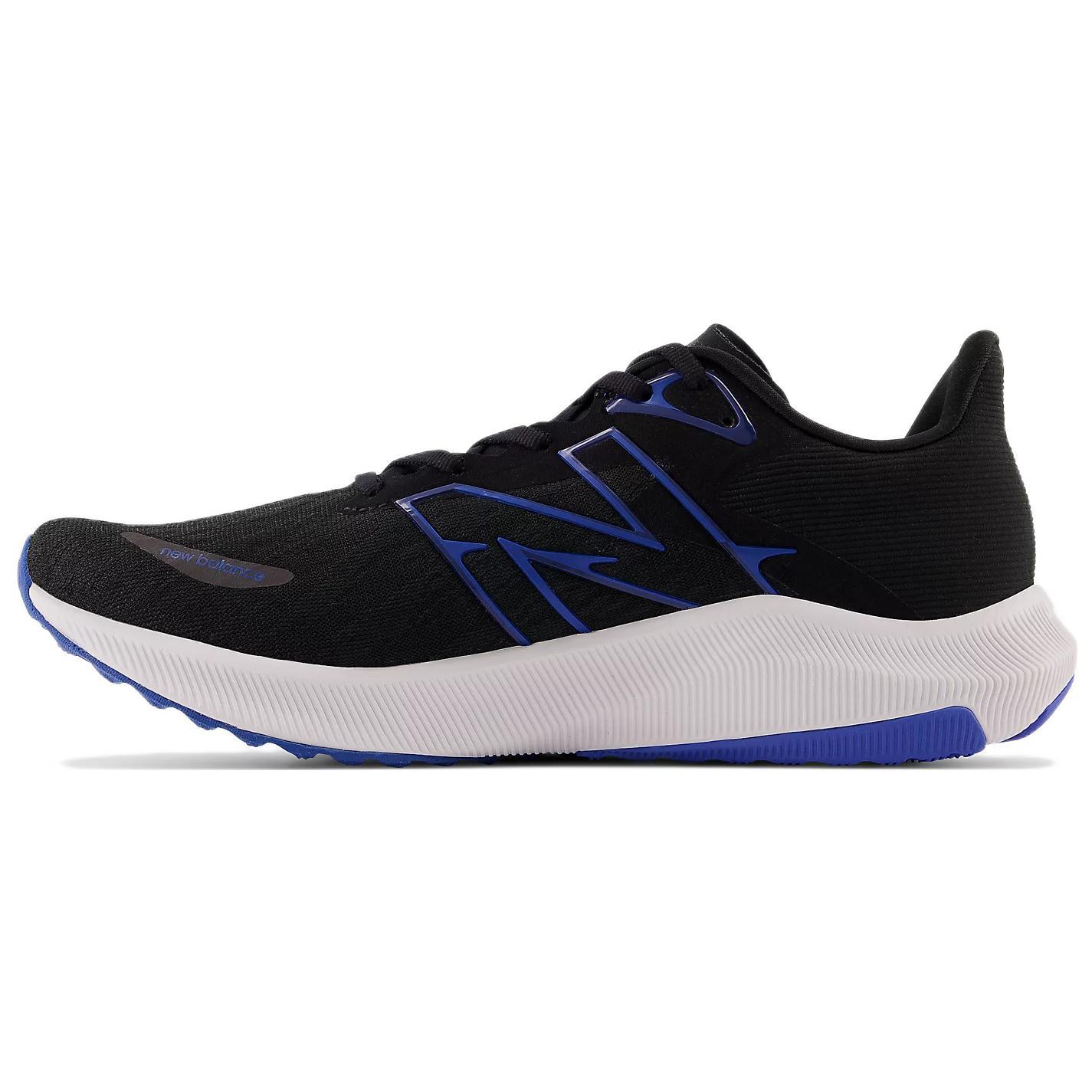 New Balance FuelCell Propel V3 Black Blue 40
New Balance FuelCell Propel V3 Black Blue 40
