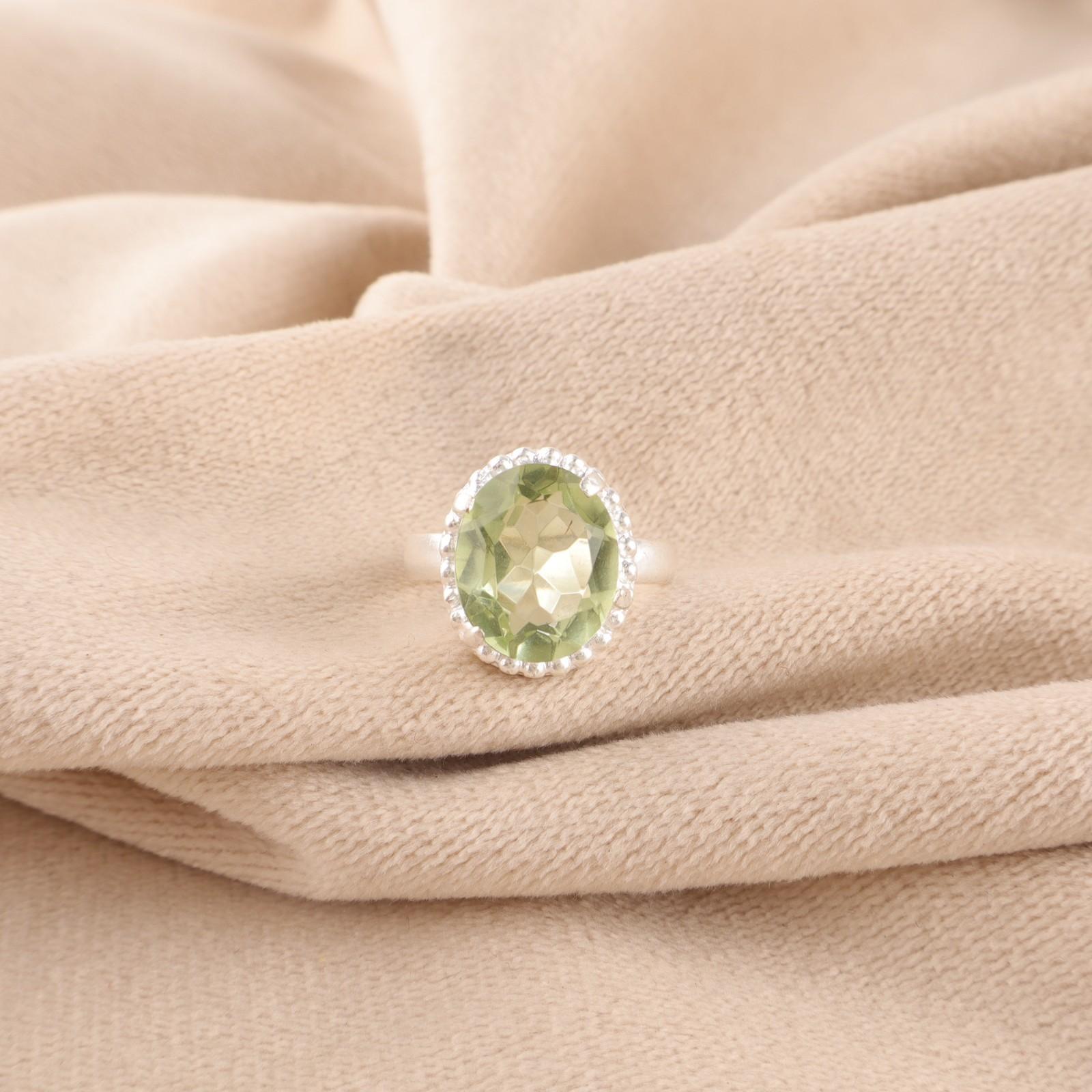 Зеленый Аметист Камень Стерлинговое Серебро День Сестер Заявление Этническое Кольцо Ювелирные Изделия RR-28-12 10.5
Зеленый Аметист Камень Стерлинговое Серебро День Сестер Заявление Этническое Кольцо Ювелирные Изделия RR-28-12 10.5