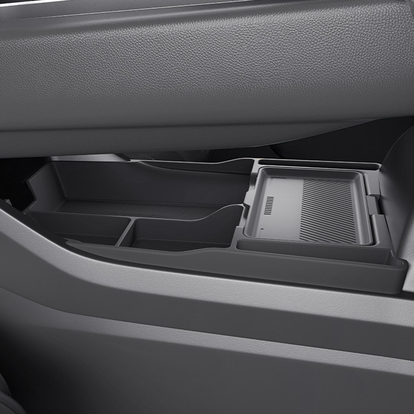 Haval Xiaolong MAX Center Console Lower Storage Organizer
Haval Xiaolong MAX Center Console Lower Storage Organizer