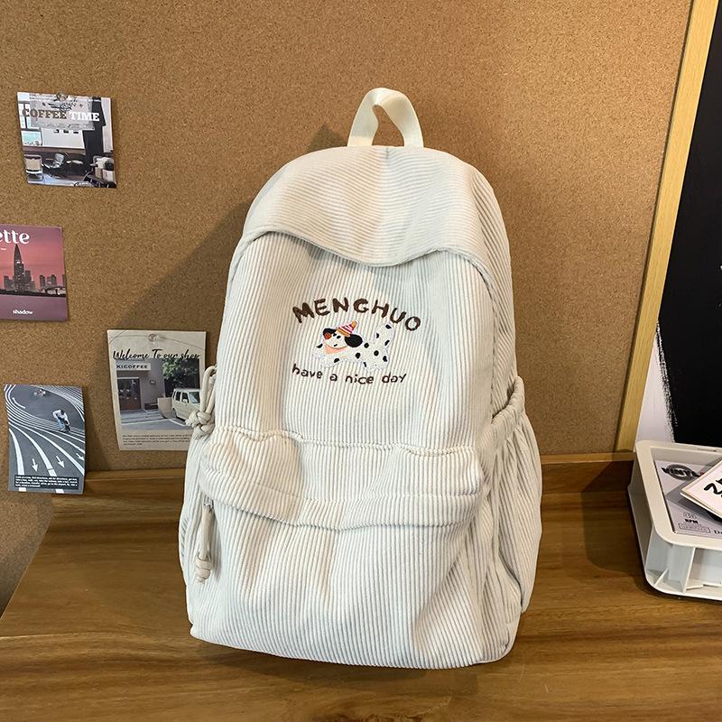 Новый трендовый рюкзак для отдыха «Джокер», студенческая сумка большой вместимости, вельветовые плечевые лямки для учеников средней школы.
Новый трендовый рюкзак для отдыха «Джокер», студенческая сумка большой вместимости, вельветовые плечевые лямки для учеников средней школы.