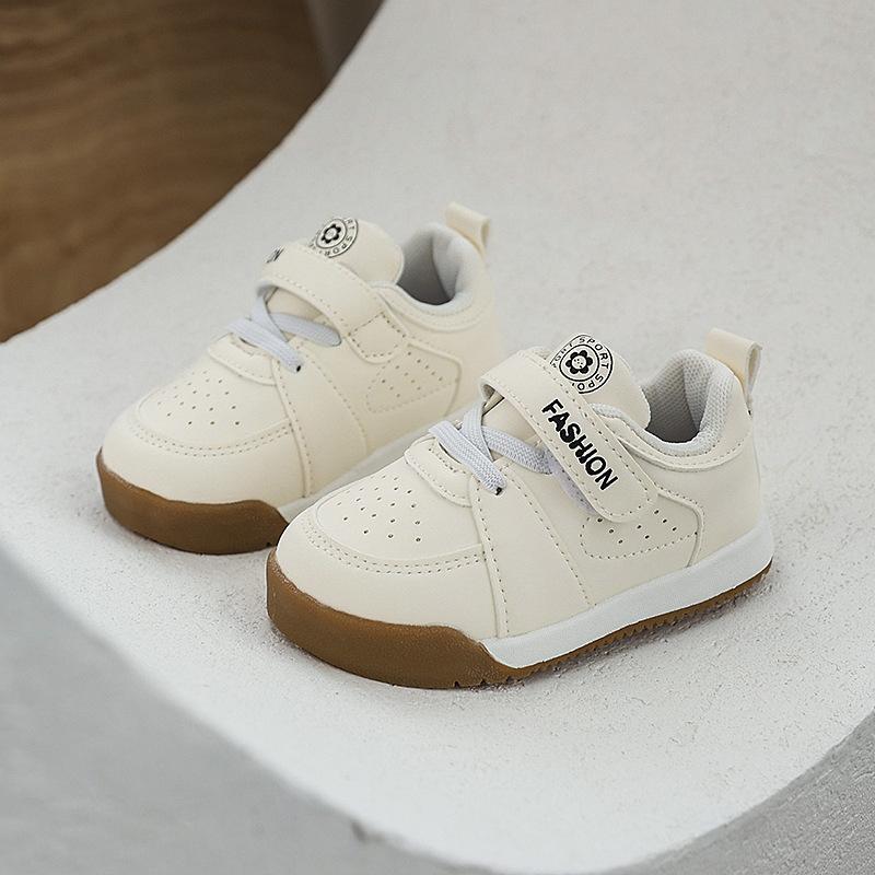 Обувь для малышек, детская повседневная обувь на все случаи жизни, дышащая спортивная обувь для мальчиков, нескользящая обувь на мягкой подошве для девочек, белая обувь 26 белый