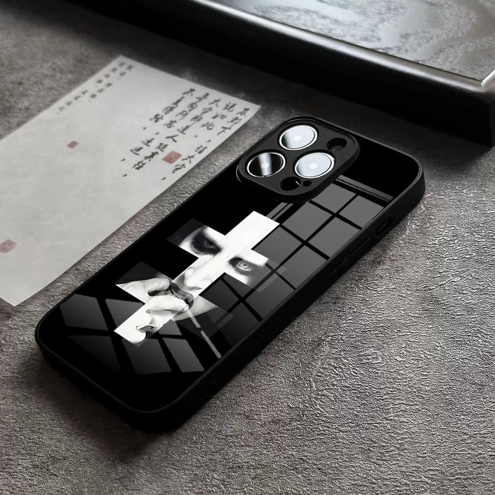 Marilyn Manson Phone Case For IPhone 16 Pro Max 15 Plus 14 Pro 12 11 13 Mini X XR XS Max 8 7 Plus SE Glass Cover iPhone14
Marilyn Manson Phone Case For IPhone 16 Pro Max 15 Plus 14 Pro 12 11 13 Mini X XR XS Max 8 7 Plus SE Glass Cover iPhone14