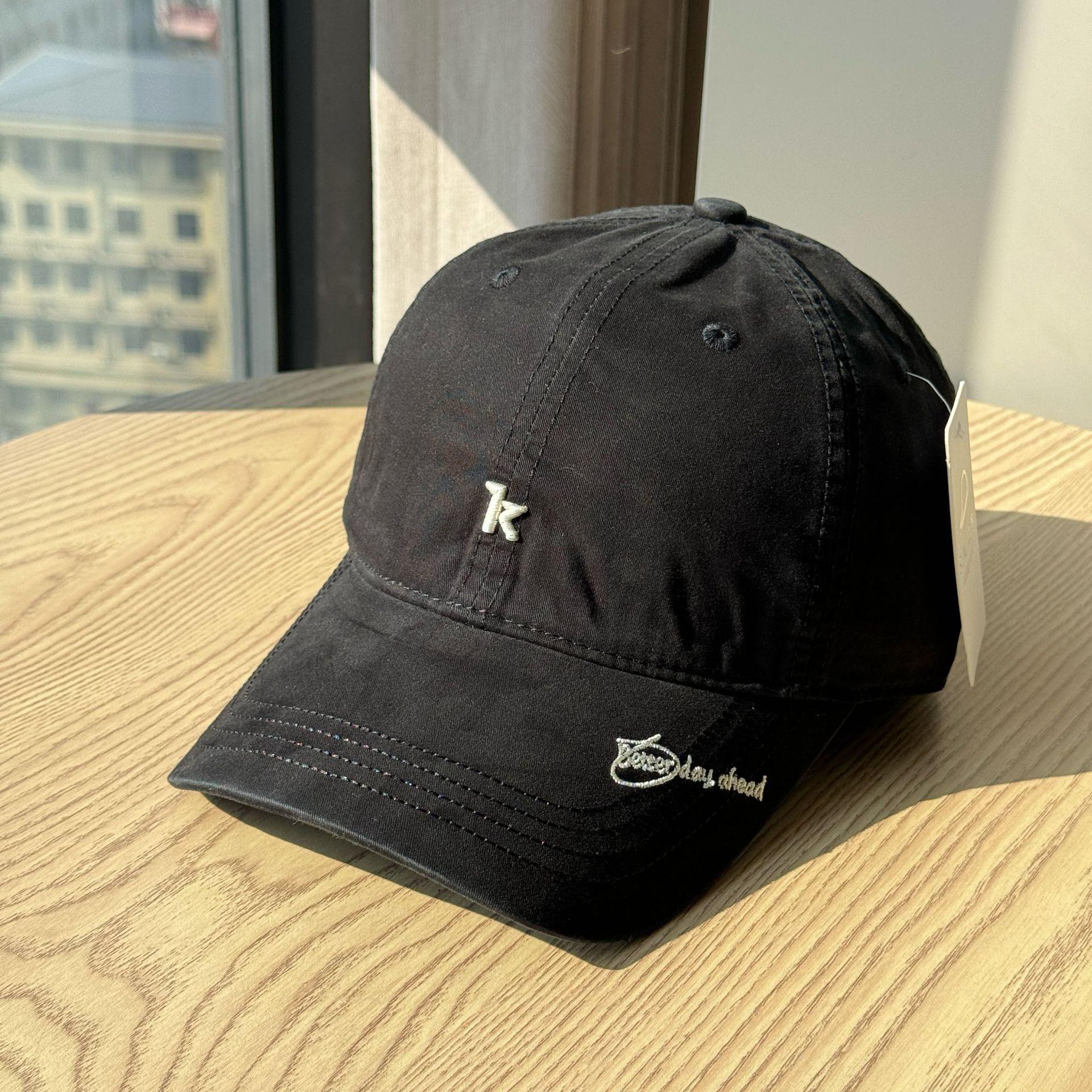 Korean-style simple trendy letter embroidered soft-top baseball cap for women, makes the face look smaller, Korean version, casual and versatile Adult54-60Adjustable чёрный
Korean-style simple trendy letter embroidered soft-top baseball cap for women, makes the face look smaller, Korean version, casual and versatile Adult54-60Adjustable чёрный