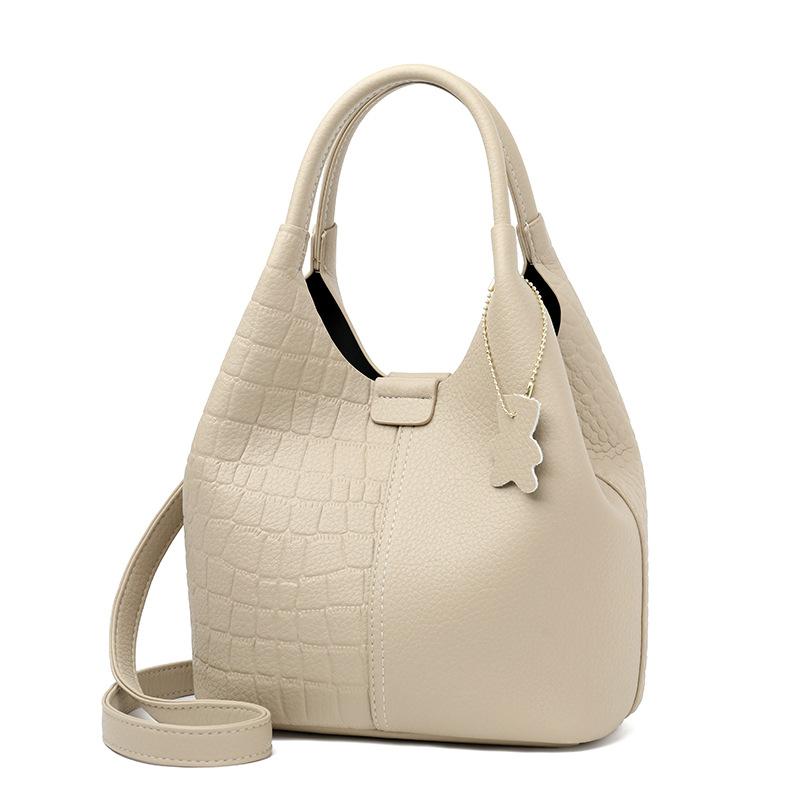 This year s popular women s bags, large-capacity commuting versatile bucket bags, women s 2025 new single shoulder cross armpit
This year s popular women s bags, large-capacity commuting versatile bucket bags, women s 2025 new single shoulder cross armpit