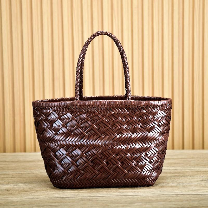 Woven Genuine Leather Handmade Vegetable Basket Bag French Casual Versatile Women s Cowhide hollow bag
Woven Genuine Leather Handmade Vegetable Basket Bag French Casual Versatile Women s Cowhide hollow bag