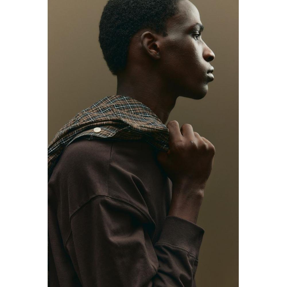 Свободный крой хлопкового трикотажного топа HM темно-коричневого цвета S
Свободный крой хлопкового трикотажного топа HM темно-коричневого цвета S