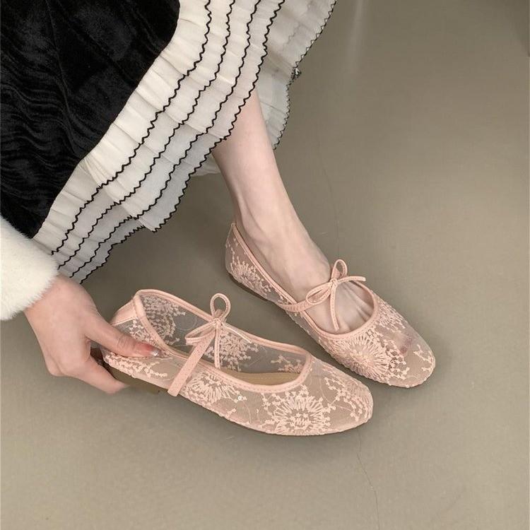 Inner height-increasing bow single shoes women s shoes 2025 new spring mesh breathable shallow mouth Mary Jane shoes 40 рожевий
Inner height-increasing bow single shoes women s shoes 2025 new spring mesh breathable shallow mouth Mary Jane shoes 40 рожевий