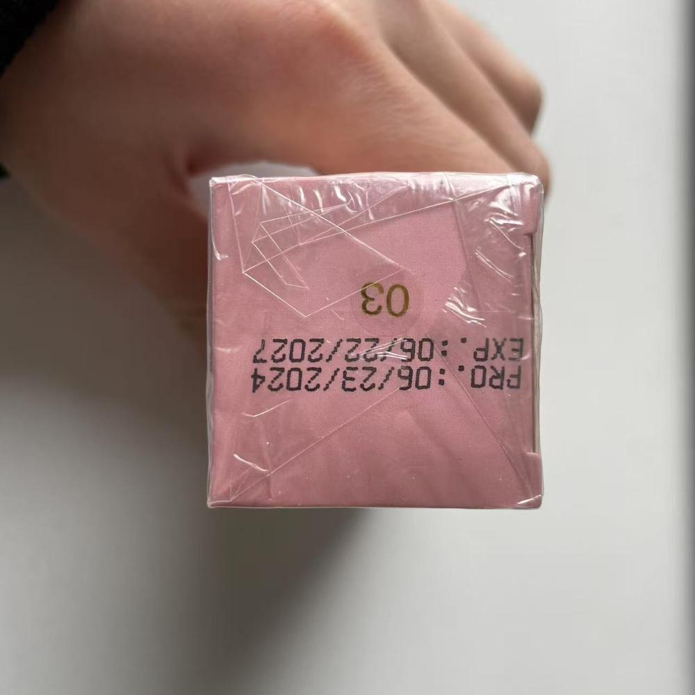 Отшелушивающая помада для губ, бархатисто-матовый финиш, легкое нанесение цвета! Долговечная, водонепроницаемая и антипригарная чашка. Обогащен натуральными экстрактами
Отшелушивающая помада для губ, бархатисто-матовый финиш, легкое нанесение цвета! Долговечная, водонепроницаемая и антипригарная чашка. Обогащен натуральными экстрактами