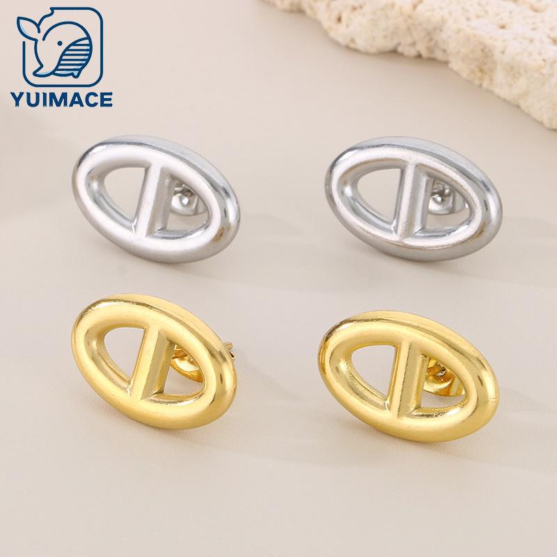 Minimalist Stainless Steel Pig Nose Stud Earrings in Titanium for Women - Hollow Sun Design High-End Earrings
Minimalist Stainless Steel Pig Nose Stud Earrings in Titanium for Women - Hollow Sun Design High-End Earrings
