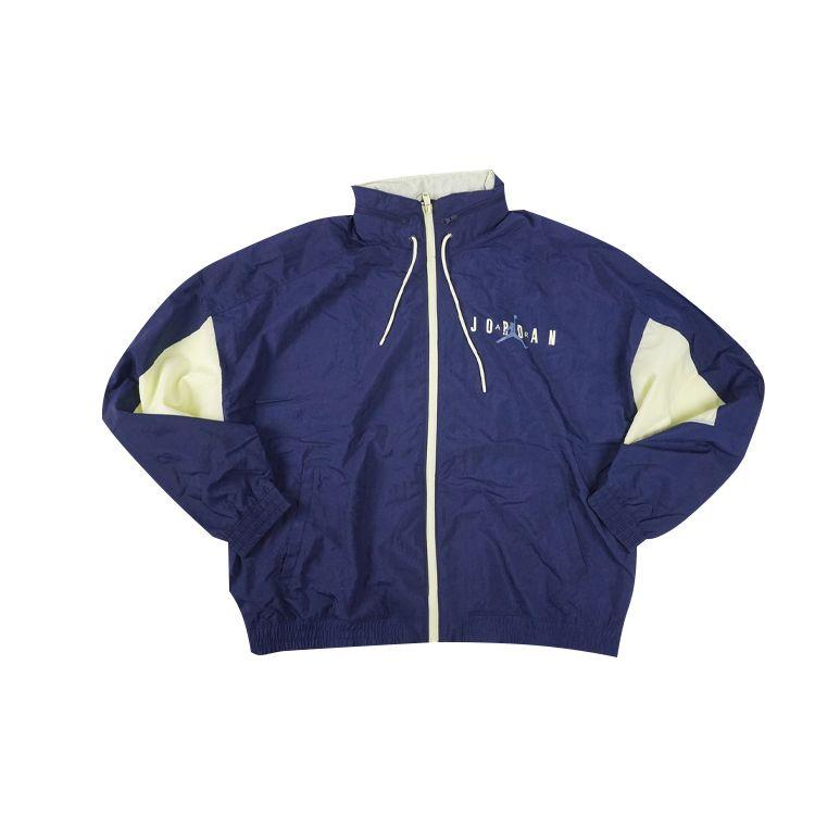Мужская куртка Jordan Sport DNA Packable с капюшоном и цветными блоками Obsidian CD5748-410
Мужская куртка Jordan Sport DNA Packable с капюшоном и цветными блоками Obsidian CD5748-410