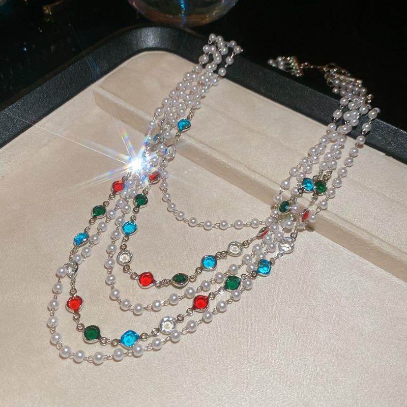 Meier Dopamine glass beaded pearl necklace - regal style, high-end clavicle chain, exquisite and versatile necklace
Meier Dopamine glass beaded pearl necklace - regal style, high-end clavicle chain, exquisite and versatile necklace