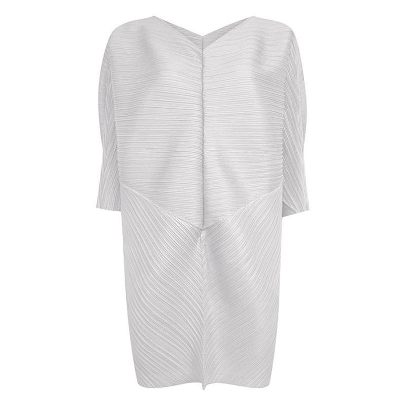 Весенняя женская футболка миди свободного кроя с рукавами «летучая мышь» и дизайном в виде сердца, 2025 One Size светло-серый
Весенняя женская футболка миди свободного кроя с рукавами «летучая мышь» и дизайном в виде сердца, 2025 One Size светло-серый