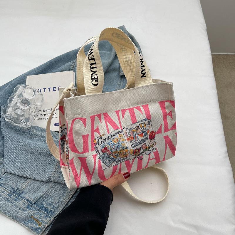 2025 модная персонализированная холщовая сумка через плечо, трендовая, большой вместимости, с мультяшным принтом в виде букв, женская популярная универсальная сумка-мессенджер розовый
2025 модная персонализированная холщовая сумка через плечо, трендовая, большой вместимости, с мультяшным принтом в виде букв, женская популярная универсальная сумка-мессенджер розовый