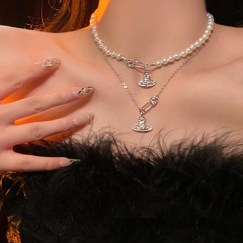 Empress Dowager Ins Wind Necklace Women s Neck Chain Geometric Crown Full of Zircon Earth Planet Clavicle Chain 40CM
Empress Dowager Ins Wind Necklace Women s Neck Chain Geometric Crown Full of Zircon Earth Planet Clavicle Chain 40CM