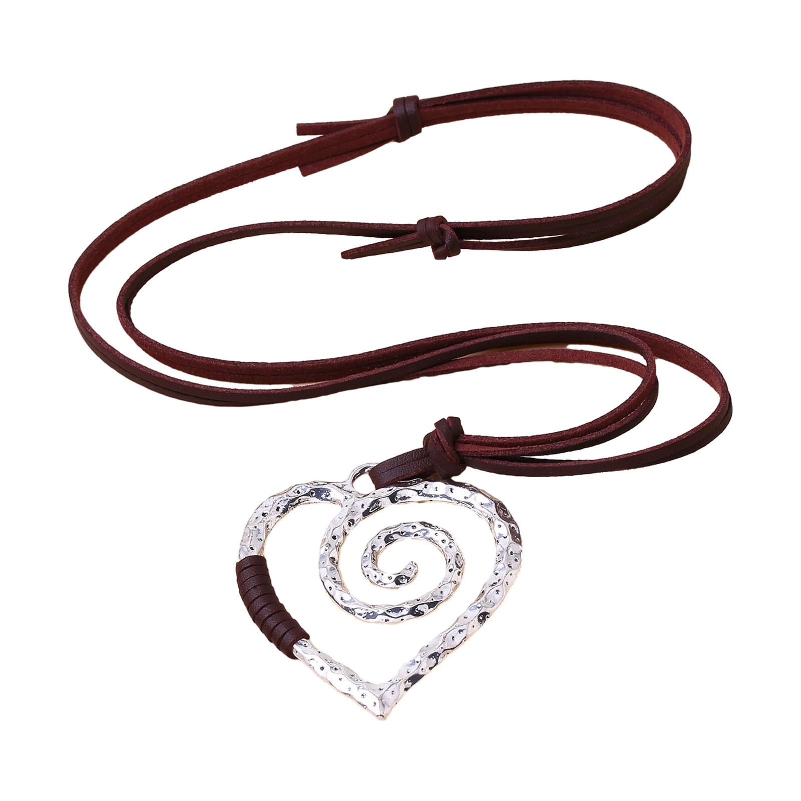 Fashion Alloy Leathers Necklace for Women Long Choker Vintage Heart Pendant Necklaces Harajuku Korean Choker Jewelry
Fashion Alloy Leathers Necklace for Women Long Choker Vintage Heart Pendant Necklaces Harajuku Korean Choker Jewelry