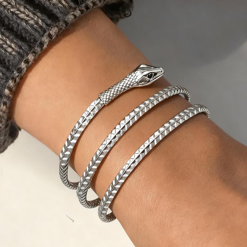 New Exaggerated Twisted Snake Bangles for Women Creative Design Entangled Bangles Personality Female Bangles Fashion Zircon
New Exaggerated Twisted Snake Bangles for Women Creative Design Entangled Bangles Personality Female Bangles Fashion Zircon