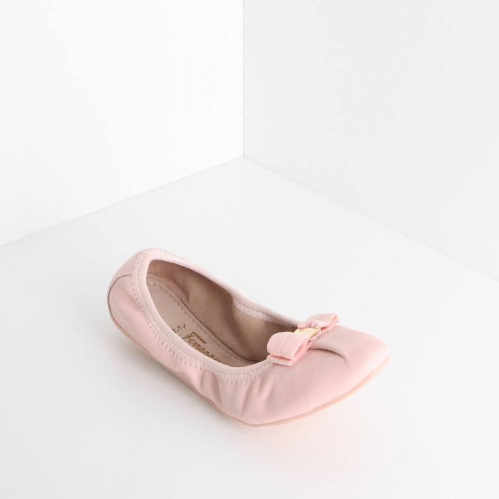 Salvatore Ferragamo Женские туфли на плоской подошве Ferragamo MYJOY Светло-розовый 0655671
Salvatore Ferragamo Женские туфли на плоской подошве Ferragamo MYJOY Светло-розовый 0655671