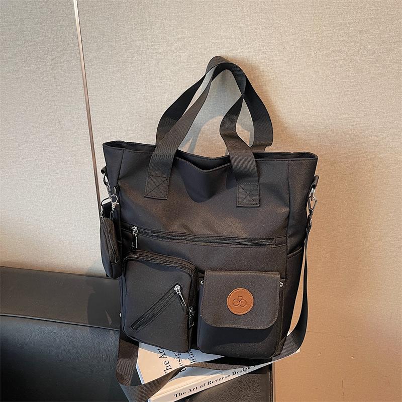 New Texture Simple Versatile Crossbody Bags for Women Large Capacity Nyl Tote Shoulder Bag Multifunctial Work Commuter Bag чёрный
New Texture Simple Versatile Crossbody Bags for Women Large Capacity Nyl Tote Shoulder Bag Multifunctial Work Commuter Bag чёрный