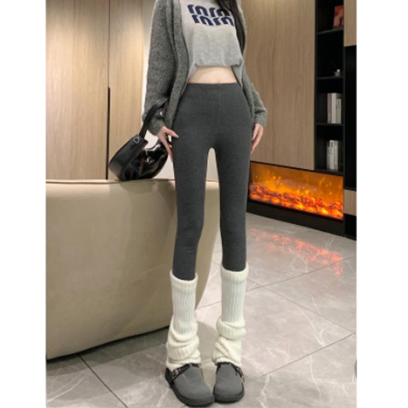 Women s Plus Size Herringbone Woolen Pants, Velvet-Lined, Slimming Patchwork, Wide-Leg Gray Casual Pants for Autumn/Winter XXL
Women s Plus Size Herringbone Woolen Pants, Velvet-Lined, Slimming Patchwork, Wide-Leg Gray Casual Pants for Autumn/Winter XXL
