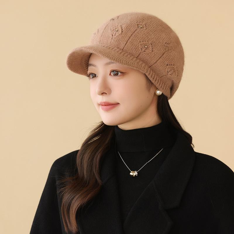 Осенне-зимняя теплая вязаная шапка-панама из кроличьего меха для женщин среднего и пожилого возраста с утолщенным бархатом и защитой ушей, модная one size
Осенне-зимняя теплая вязаная шапка-панама из кроличьего меха для женщин среднего и пожилого возраста с утолщенным бархатом и защитой ушей, модная one size