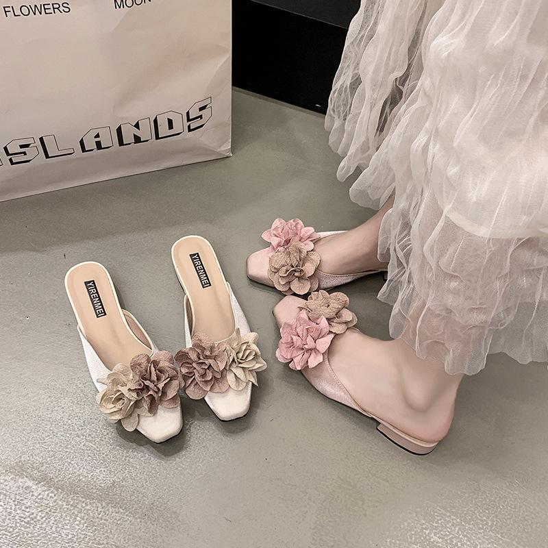 Rose niche design bag head cool slippers women s summer fashion outer wear 2025 new low-heeled half slippers 41 рожевий
Rose niche design bag head cool slippers women s summer fashion outer wear 2025 new low-heeled half slippers 41 рожевий