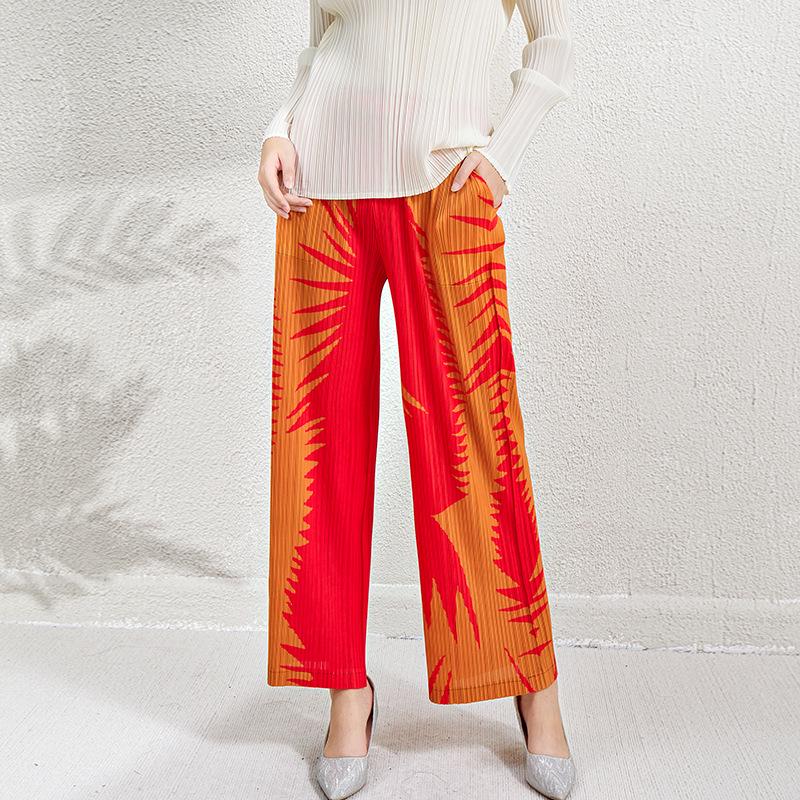 Miyake Striped Women s Wide-Leg Nine-Point Pants, Summer 2024 Collection One Size зелёный
Miyake Striped Women s Wide-Leg Nine-Point Pants, Summer 2024 Collection One Size зелёный