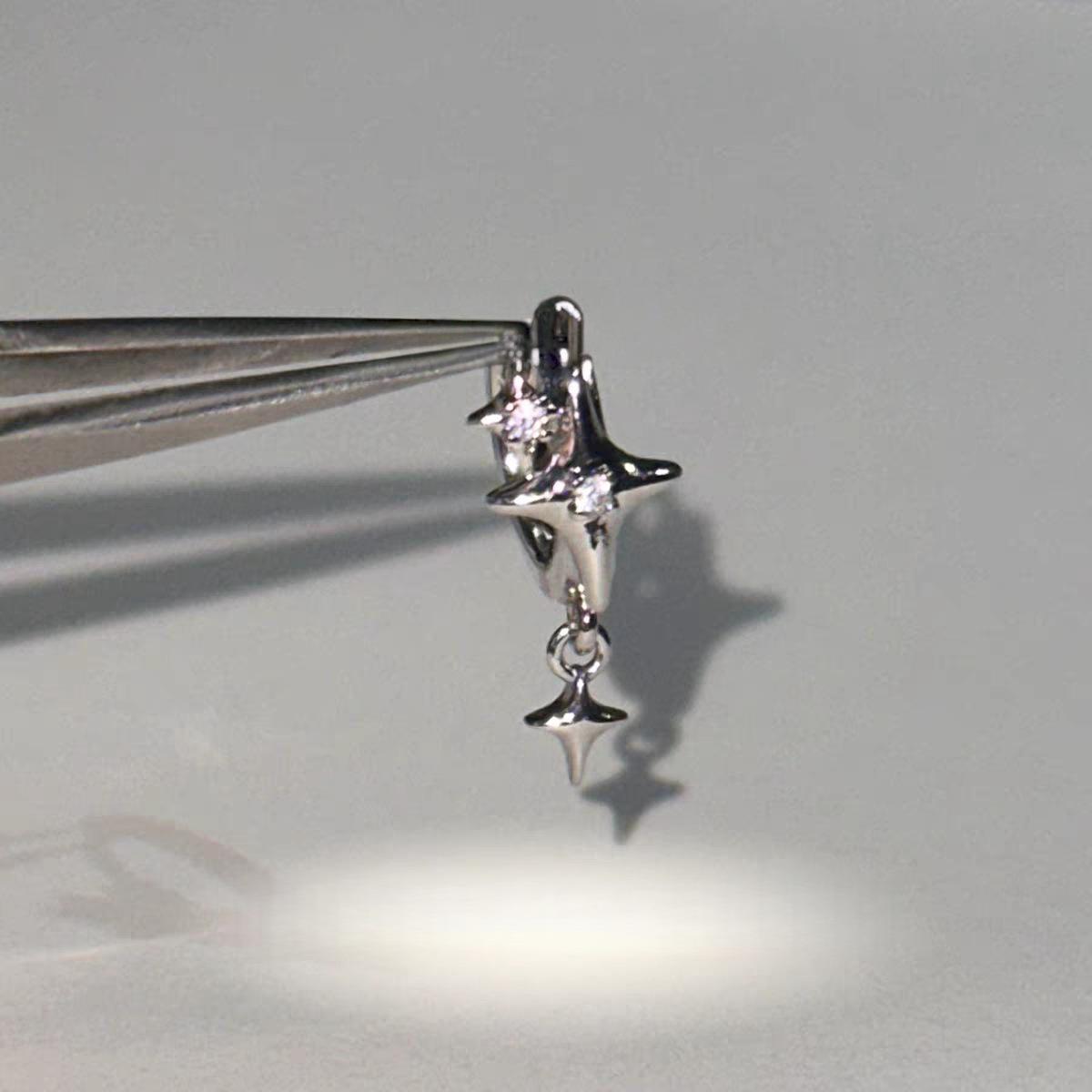 Punk Zircon Star Pendant Earrings for Women Fashion Geometric Transparent Crystal Tassel Hoop Earrings Y2K Wedding Jewelry Gifts
Punk Zircon Star Pendant Earrings for Women Fashion Geometric Transparent Crystal Tassel Hoop Earrings Y2K Wedding Jewelry Gifts