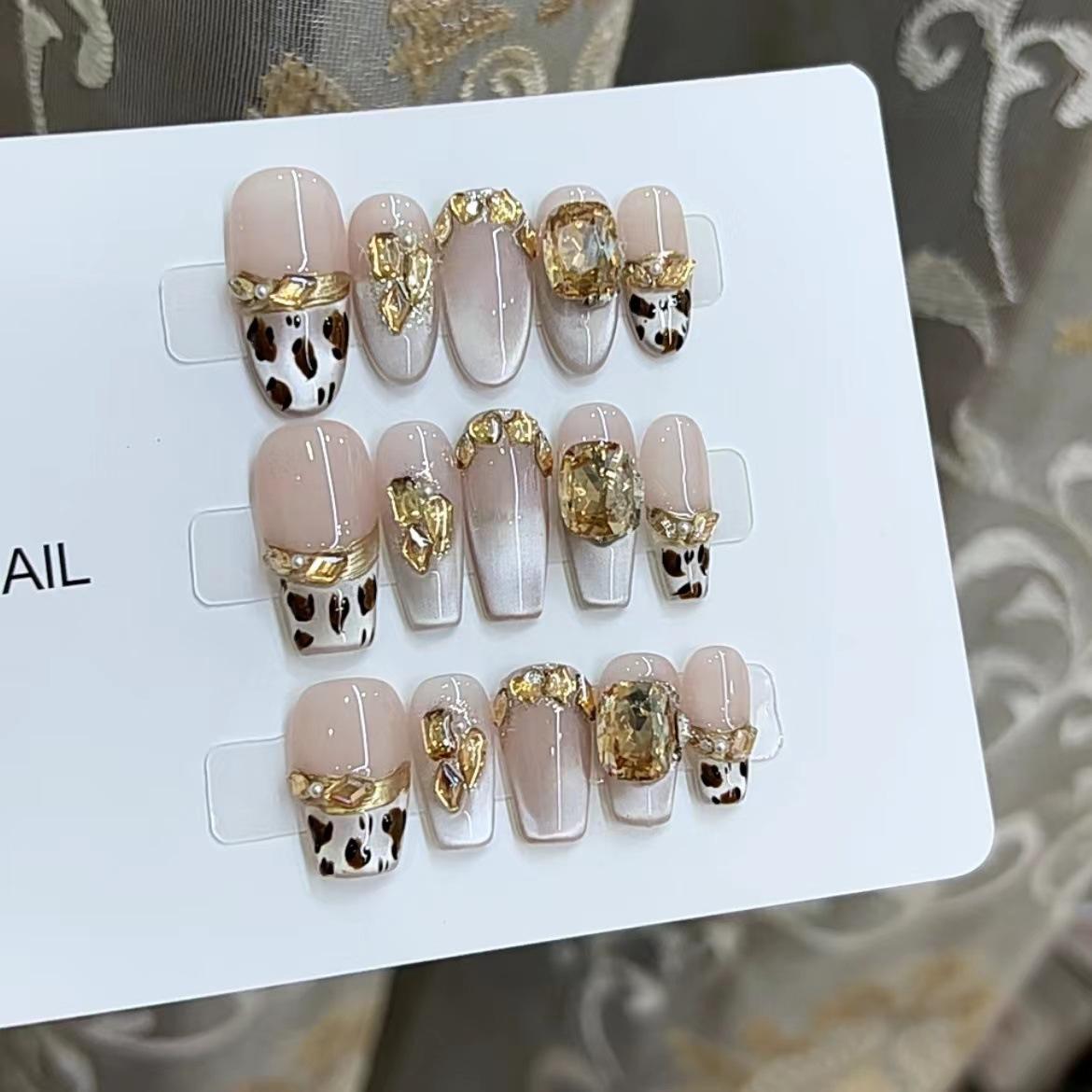 Чисто ручная работа фототерапевтические накладки на ногти для маленьких диких кошек накладные ногти готовый продукт многоразовые накладки на ногти large L
Чисто ручная работа фототерапевтические накладки на ногти для маленьких диких кошек накладные ногти готовый продукт многоразовые накладки на ногти large L