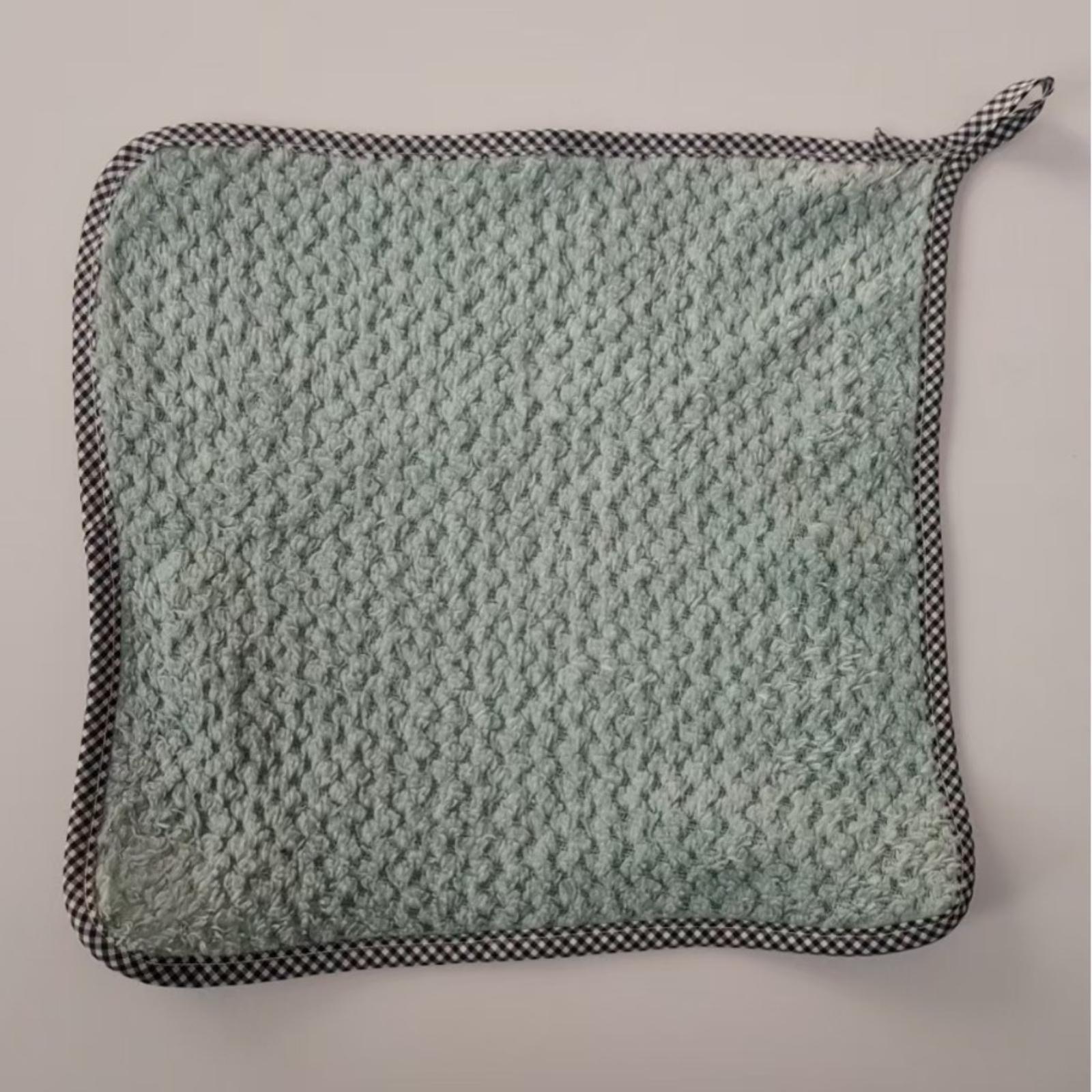 Double Sided Absorbent Cleaning Cloth Coral Fleece Thickened Hanging Hand Towel Suitable for Kitchen Bathroom and Household Cleaning Tasks One Size зелёный
Double Sided Absorbent Cleaning Cloth Coral Fleece Thickened Hanging Hand Towel Suitable for Kitchen Bathroom and Household Cleaning Tasks One Size зелёный