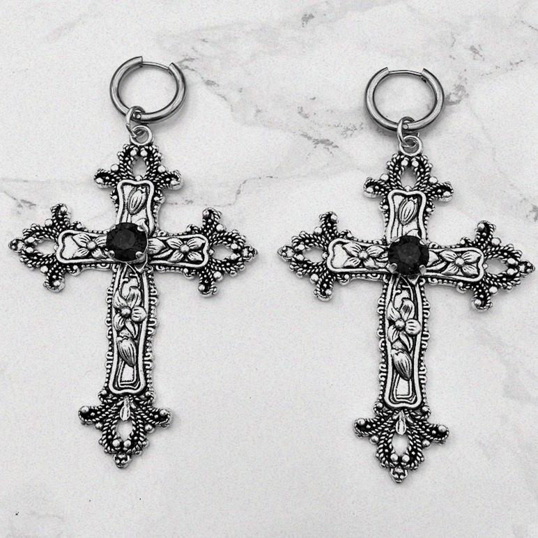 Charm Gothic Sliver Color Baroque Relief Flower Large Cross Pendant Hoop Earrings for Women Halloween Witchcraft Vampire Jewelry чорний
Charm Gothic Sliver Color Baroque Relief Flower Large Cross Pendant Hoop Earrings for Women Halloween Witchcraft Vampire Jewelry чорний