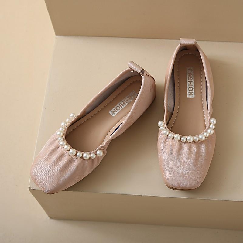 Женские модные туфли на плоской подошве, осенние, новые, квадратные, с неглубоким носком, с бусинами, легкие, мягкие, нескользящие, одинарные туфли 40 розовый
Женские модные туфли на плоской подошве, осенние, новые, квадратные, с неглубоким носком, с бусинами, легкие, мягкие, нескользящие, одинарные туфли 40 розовый